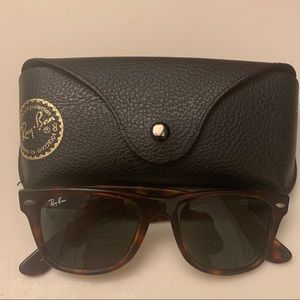 Ray-Ban Wayfarer RB2113 Tortoise She’ll